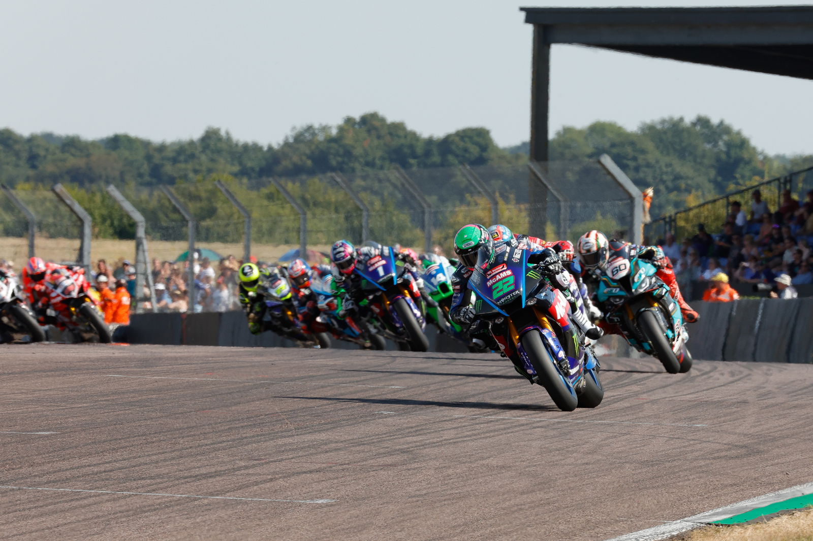 British Superbikes - Thruxton: Race one win for O’Halloran, photo for second